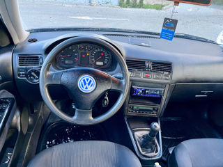 Volkswagen Golf foto 6