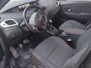 Renault Scenic foto 5