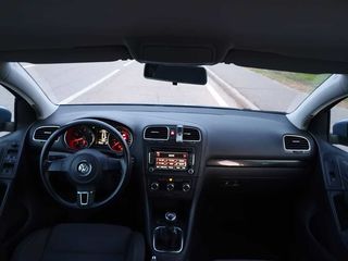 Volkswagen Golf VI - Chirie auto Chisinau - Livrare24/24