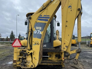 Komatsu WB97 foto 5