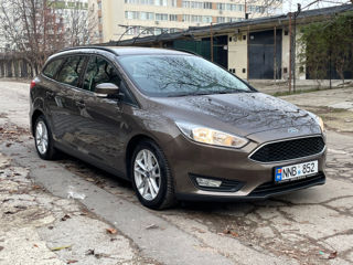 Ford Focus foto 2