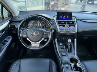 Lexus NX Series foto 11