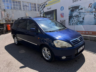 Toyota Avensis Verso, 2003 г.