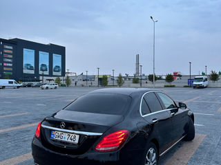 Mercedes C-Class foto 4