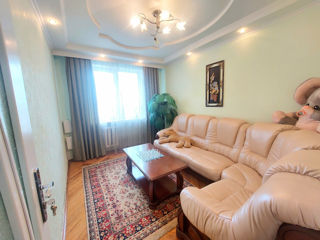 Apartament cu 3 camere, 78 m², Botanica, Chișinău foto 1