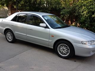 Mazda 626 foto 3