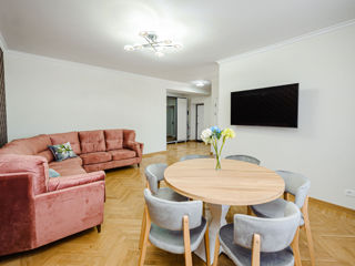 Apartament cu 4 camere, 115 m², Centru, Chișinău