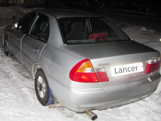 Задании стопы Mitsubishi Lancer - Mirage foto 2