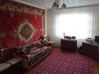 Apartament cu 3 camere, 80 m², Centru, Drochia foto 3