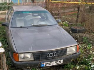 Audi 100 foto 2