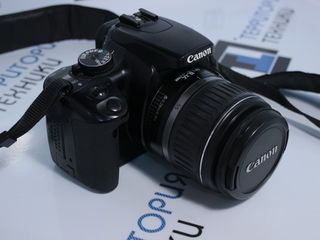 Японский зеркальный полупрофессиональный фотоаппарат Canon foto 4
