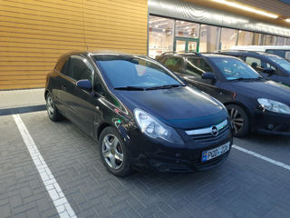 Opel Corsa foto 2