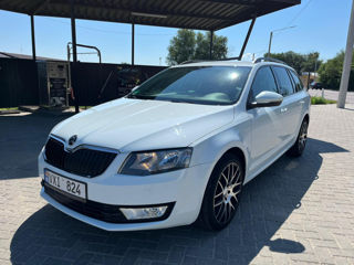 Skoda Octavia foto 3