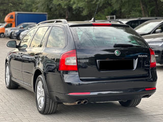 Skoda Octavia фото 4