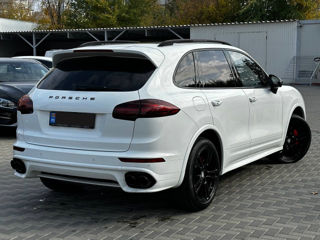 Porsche Cayenne foto 5