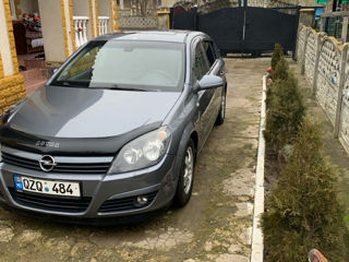 Opel Astra foto 2