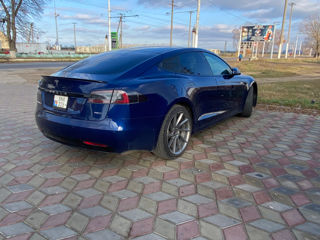 Tesla Model S foto 3