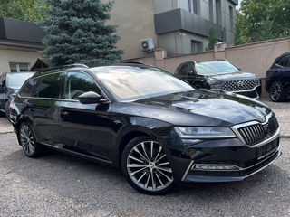 Skoda Superb foto 4