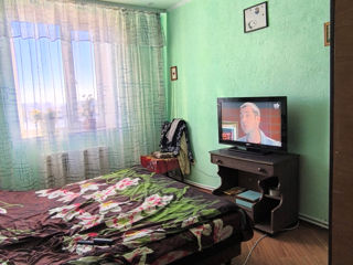 Apartament cu 3 camere, 75 m², Tineret, Ungheni foto 3