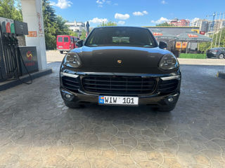 Porsche Cayenne foto 3