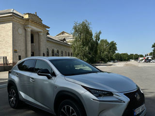 Lexus NX Series foto 1