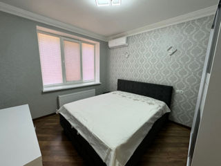 Apartament cu 1 cameră, 480 m², Buiucani, Chișinău foto 3