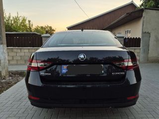 Skoda Superb foto 3