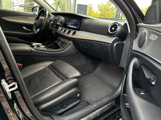 Mercedes E-Class foto 8