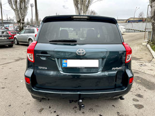 Toyota Rav 4 foto 8