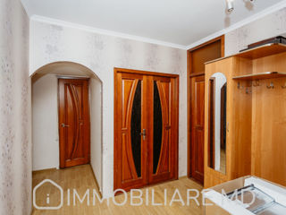 Apartament cu 2 camere, 55 m², Botanica, Chișinău foto 6