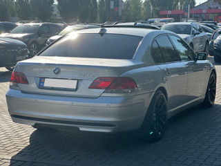 BMW 7 Series foto 4