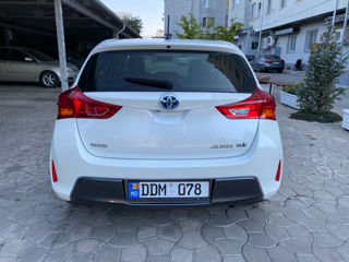 Toyota Auris foto 4