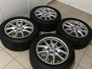 Porsche  R19 Iarna 255/50/R19 Dunlop