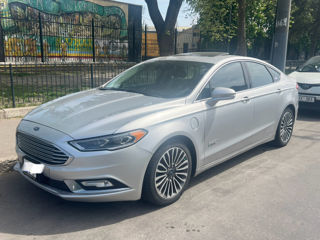 Ford Fusion foto 5