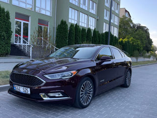 Ford Fusion foto 1