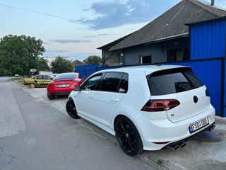 Volkswagen Golf foto 4