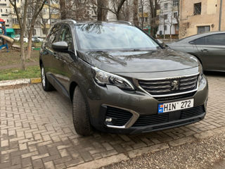 Peugeot 5008 foto 3