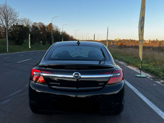 Opel Insignia foto 8