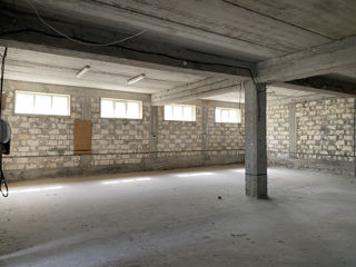 Vînd spațiu pentru producere și depozitare Stauceni 310 m2 + 4 ari de teren!!! foto 4