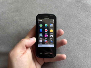 Nokia C6 foto 2