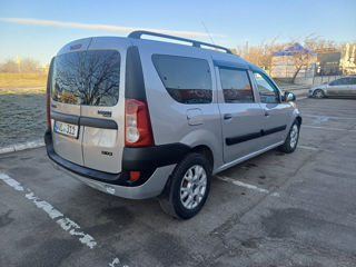 Dacia Logan foto 5