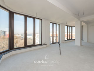 Apartament cu 4 camere, 338 m², Buiucani, Chișinău foto 4