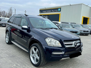 Mercedes GL-Class foto 1