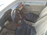 Mercedes Series (W124) foto 1