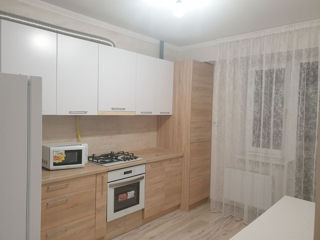 Apartament cu 1 cameră, 53 m², Telecentru, Chișinău foto 2