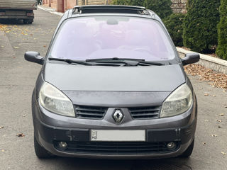 Renault Scenic foto 2