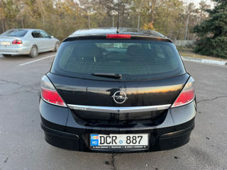 Opel Astra foto 4