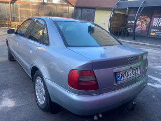 Audi A4 foto 6