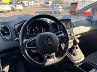 Renault Grand Scenic foto 9