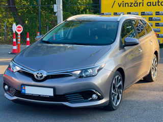 Toyota Auris foto 6